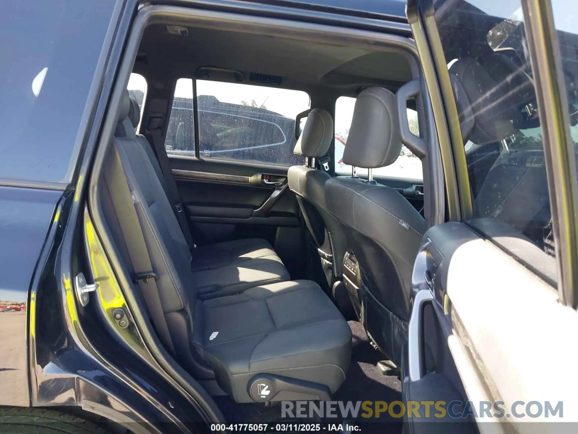 8 fotografías del automóvil dañado JTJKM7BX9N5311062 LEXUS GX 460 2022