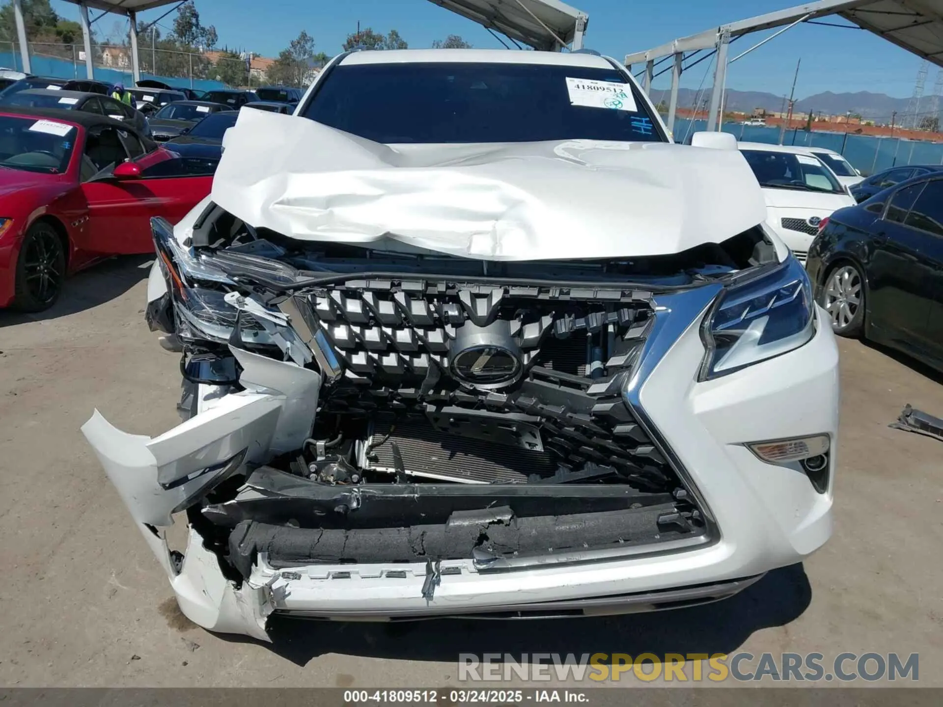 12 fotografías del automóvil dañado JTJAM7BX0P5372248 LEXUS GX 460 2023
