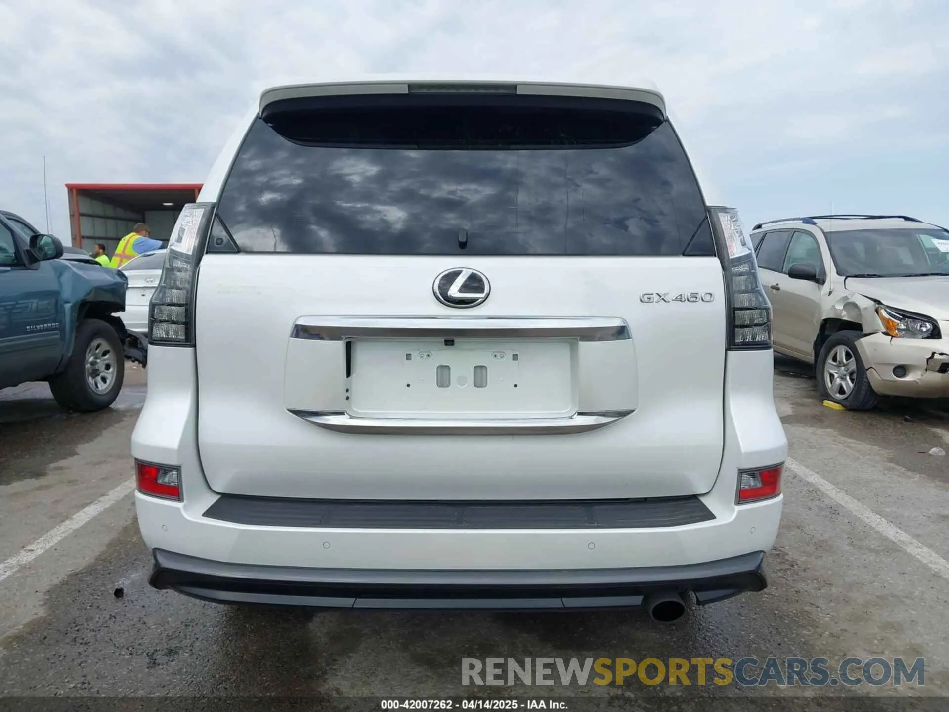 16 fotografías del automóvil dañado JTJAM7BX2P5350445 LEXUS GX 460 2023