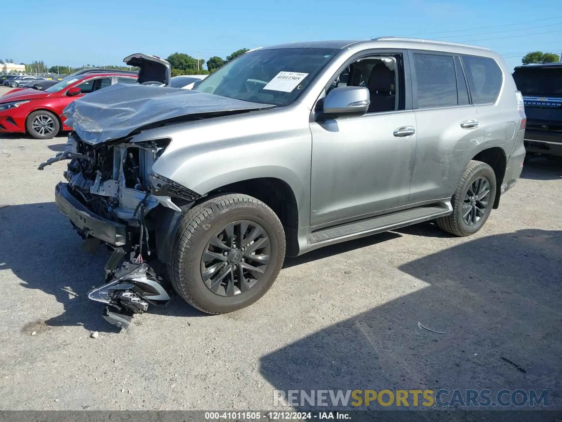 2 fotografías del automóvil dañado JTJAM7BX3P5377492 LEXUS GX 460 2023