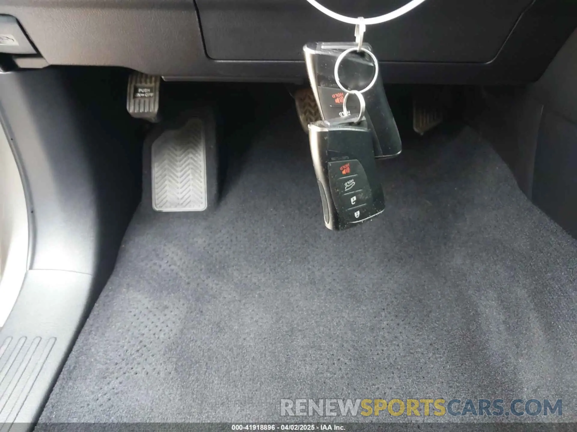 11 fotografías del automóvil dañado JTJAM7BX5P5374450 LEXUS GX 460 2023