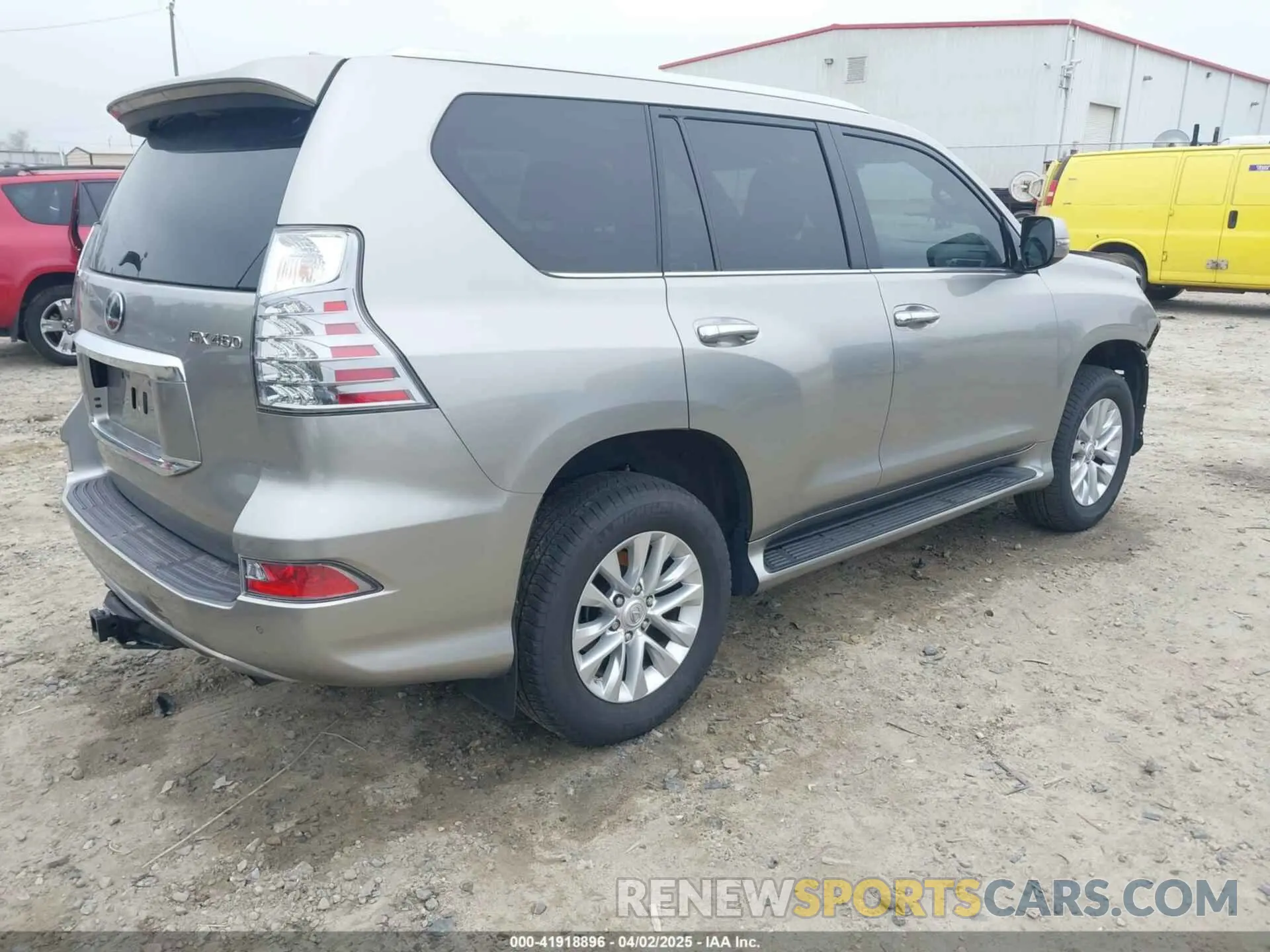 4 fotografías del automóvil dañado JTJAM7BX5P5374450 LEXUS GX 460 2023