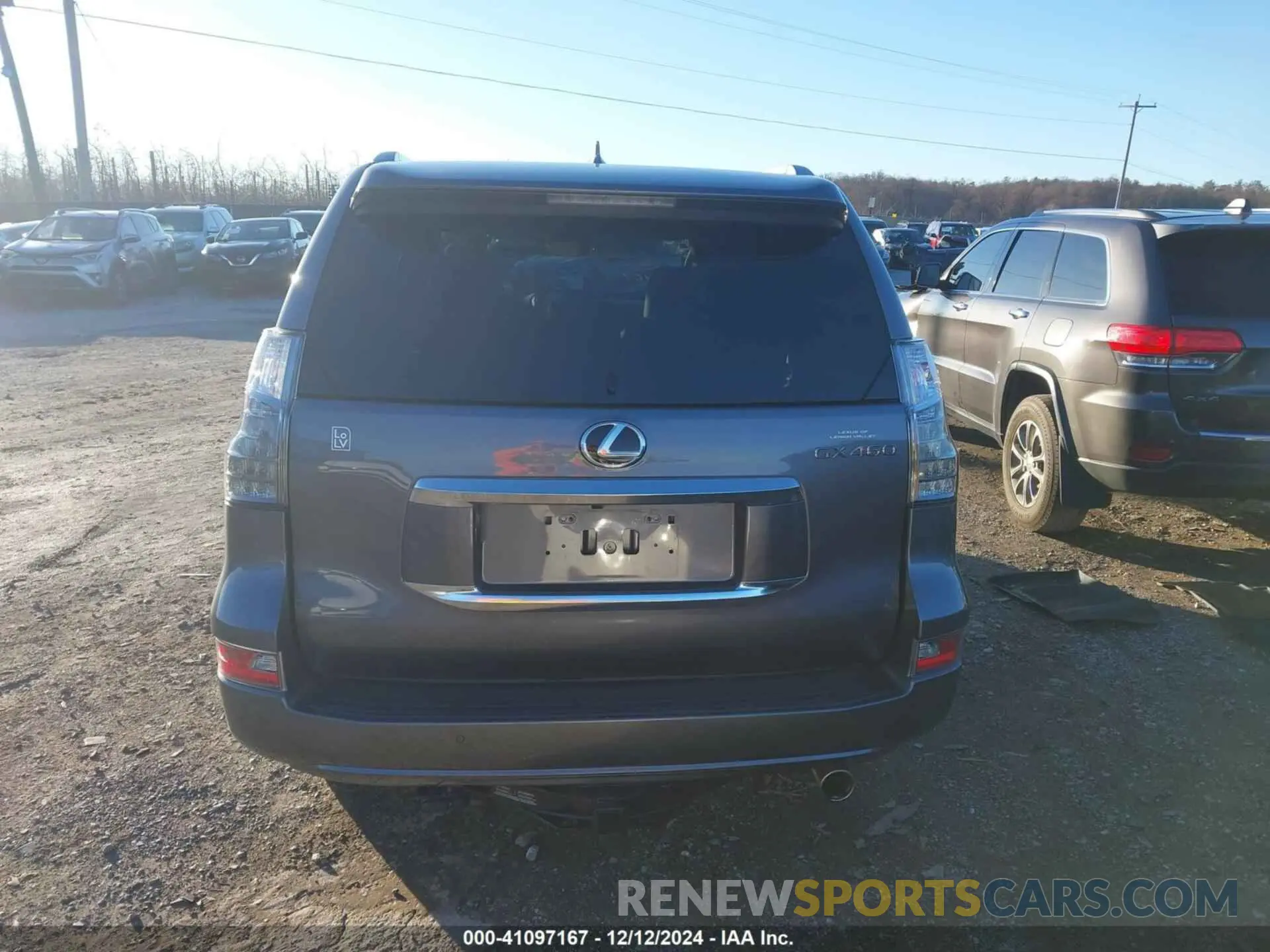 16 fotografías del automóvil dañado JTJAM7BX5P5375937 LEXUS GX 460 2023