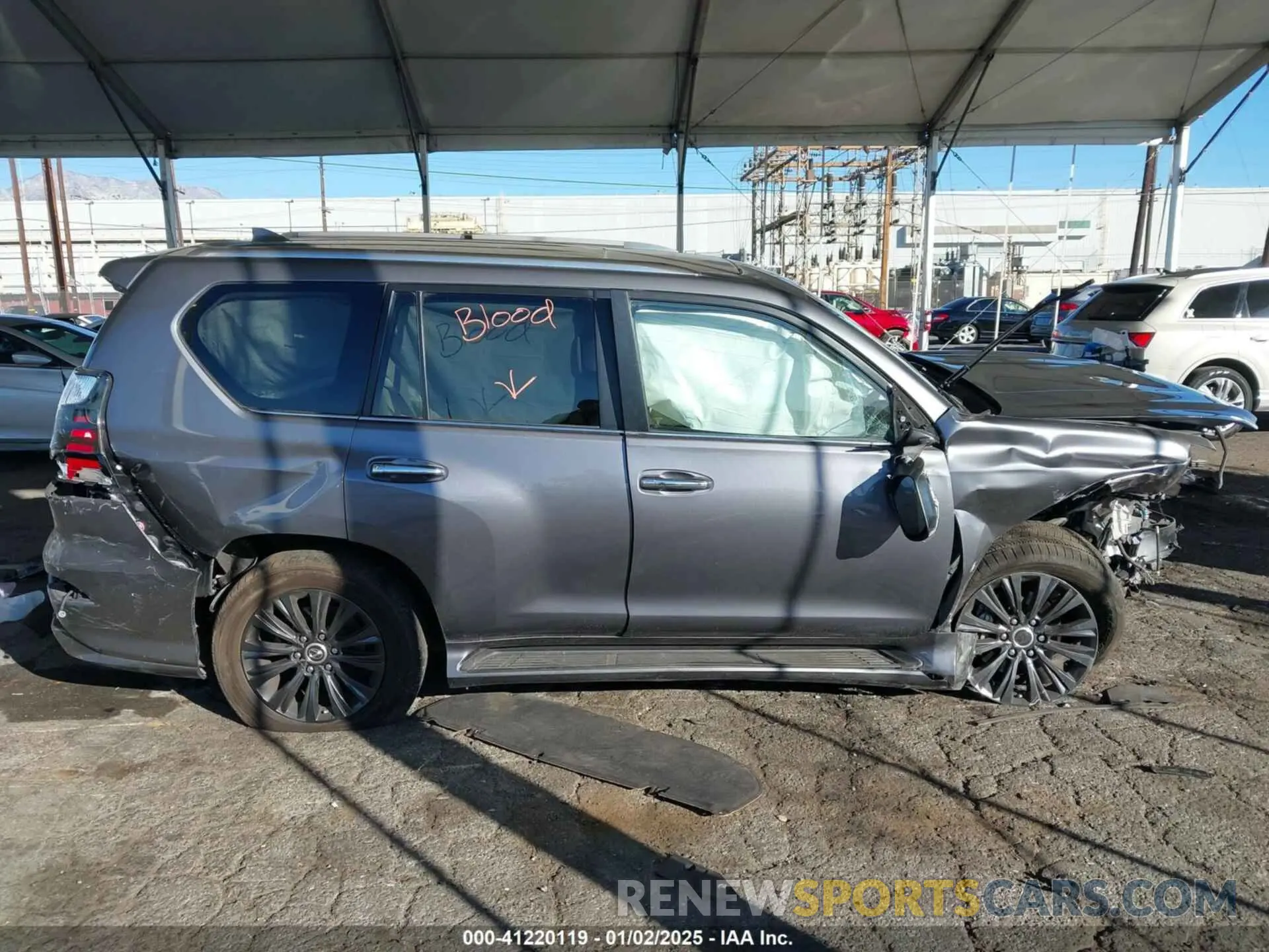 14 fotografías del automóvil dañado JTJAM7BX7P5349288 LEXUS GX 460 2023