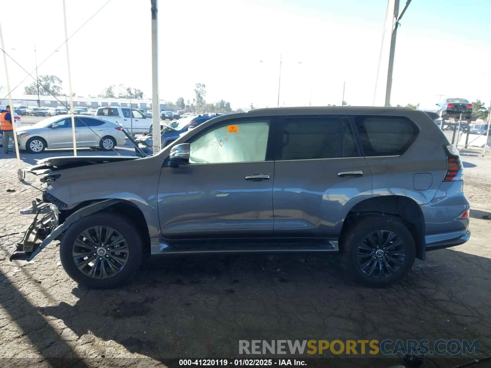 15 fotografías del automóvil dañado JTJAM7BX7P5349288 LEXUS GX 460 2023