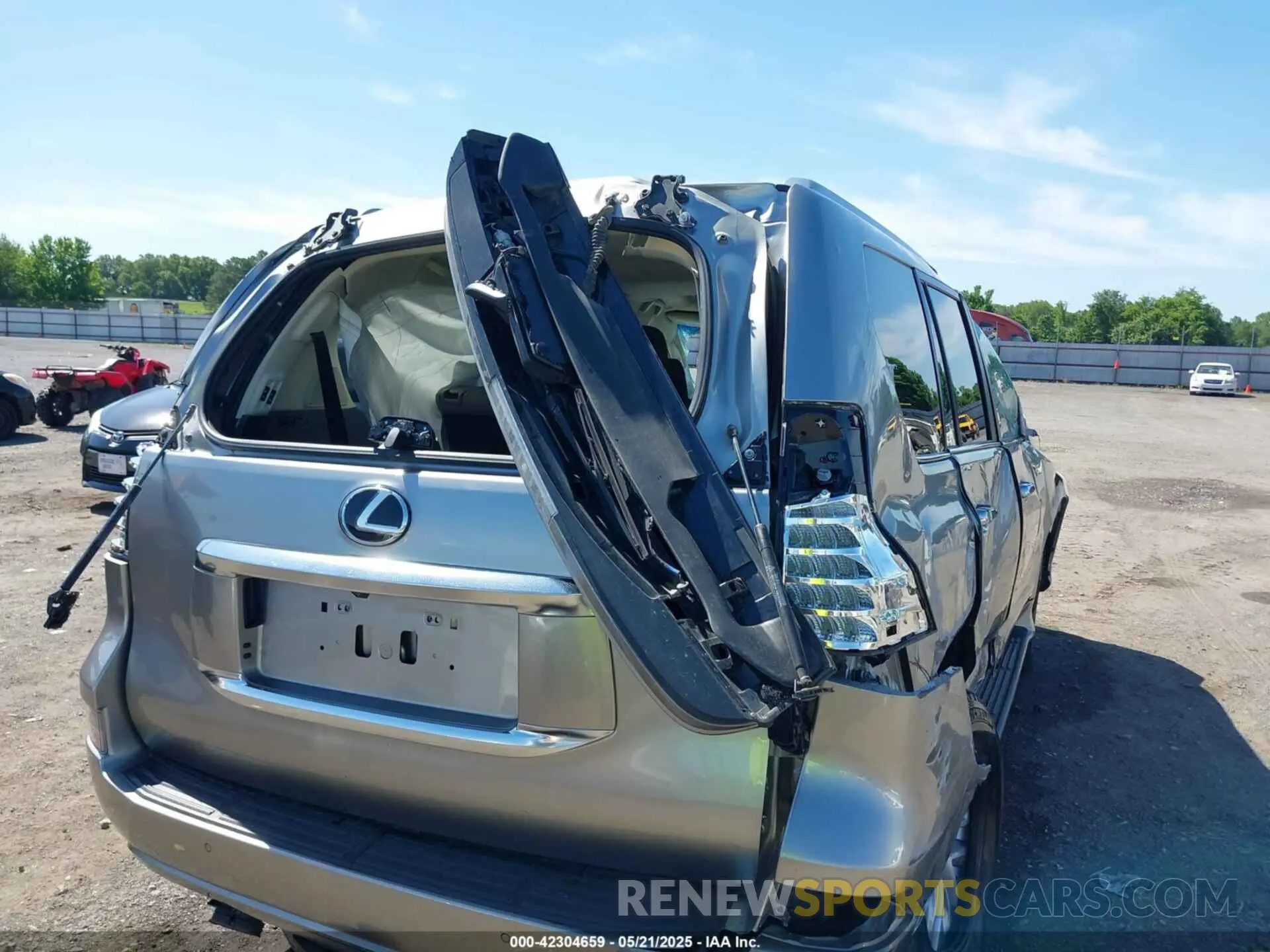 16 fotografías del automóvil dañado JTJAM7BX9P5355304 LEXUS GX 460 2023