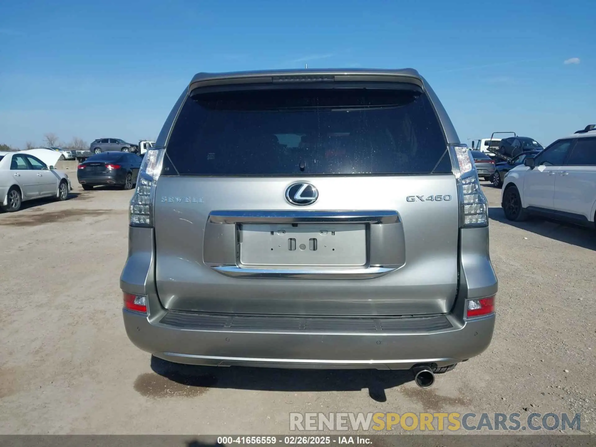 16 fotografías del automóvil dañado JTJAM7BX9P5358476 LEXUS GX 460 2023