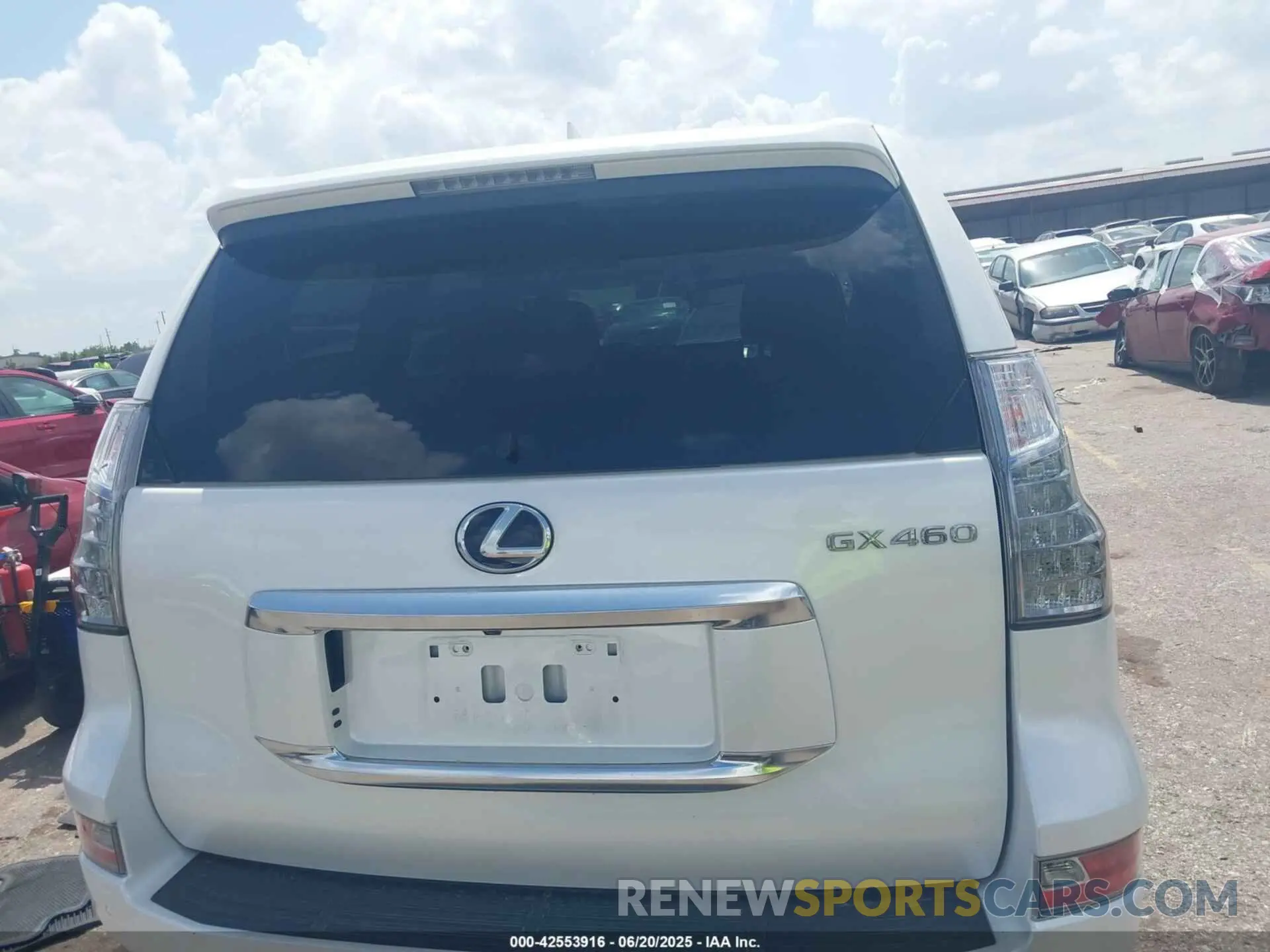 16 fotografías del automóvil dañado JTJAM7BXXP5382057 LEXUS GX 460 2023