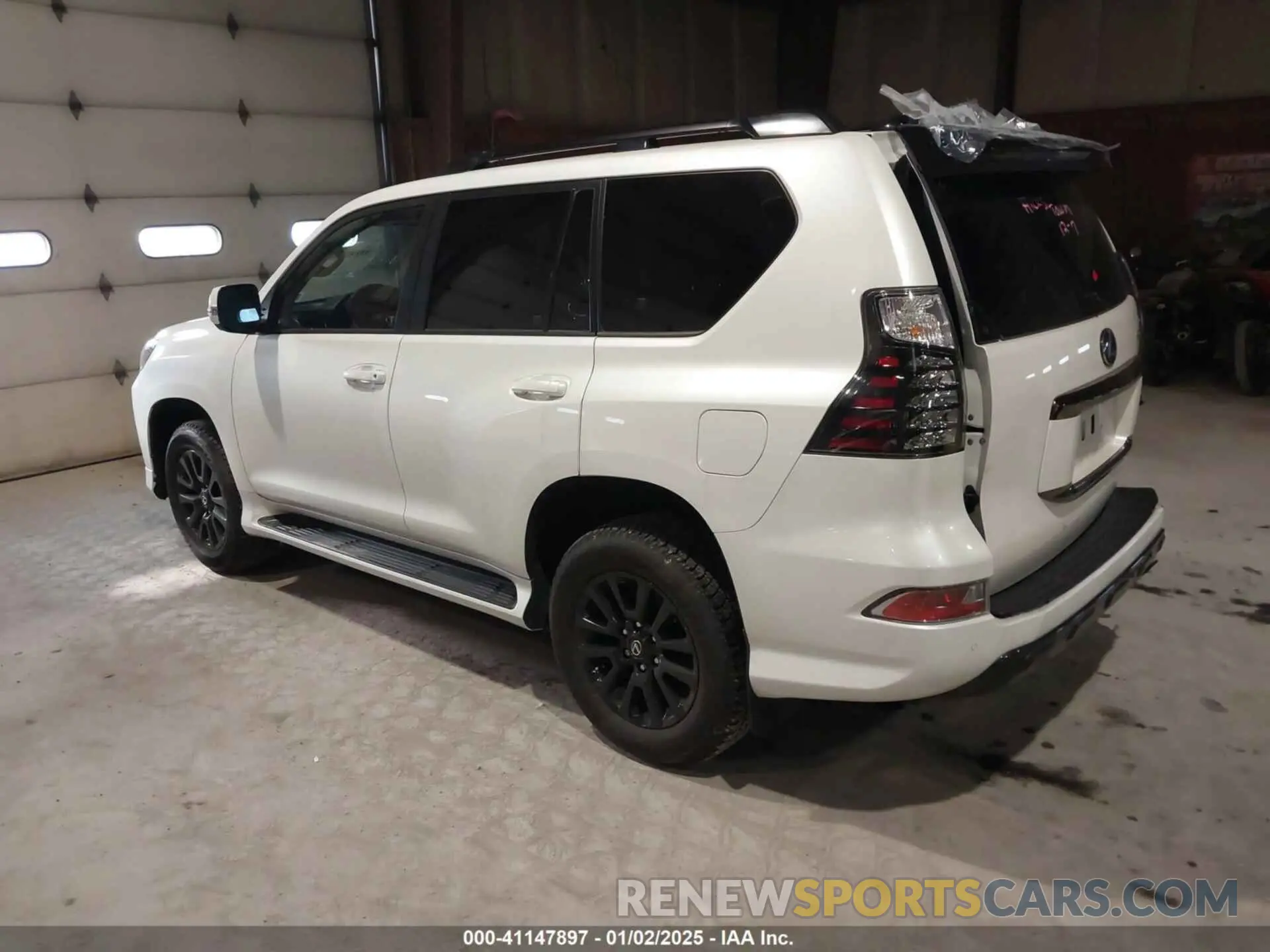 3 fotografías del automóvil dañado JTJSM7BX5P5350315 LEXUS GX 460 2023