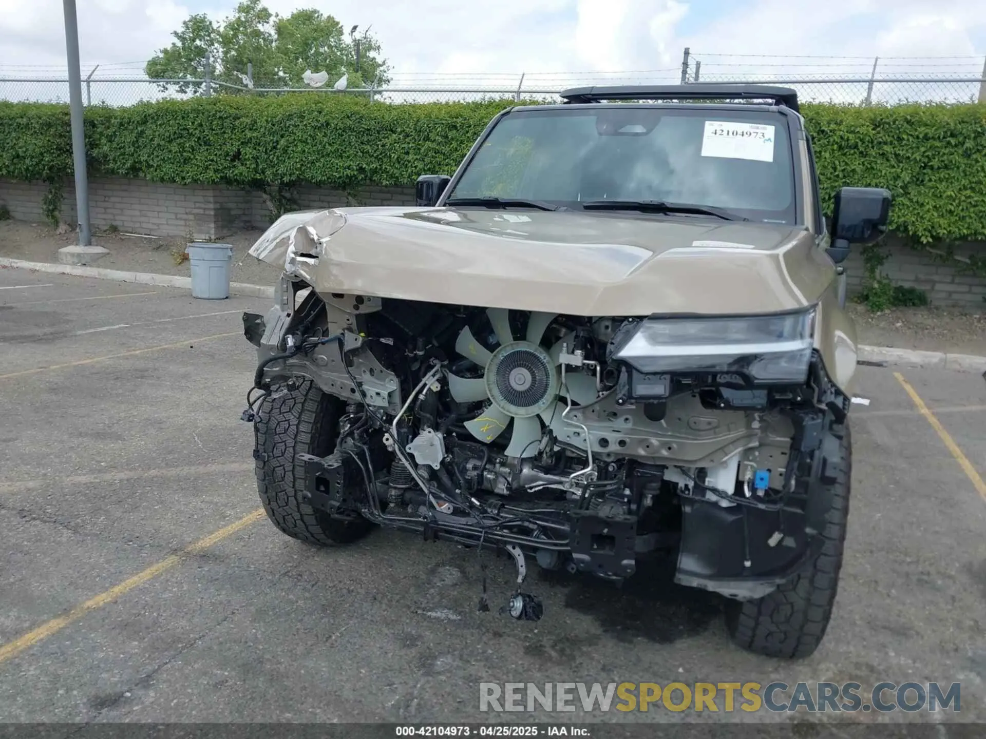 13 fotografías del automóvil dañado JTJTBCDX3R5022345 LEXUS GX 550 2024