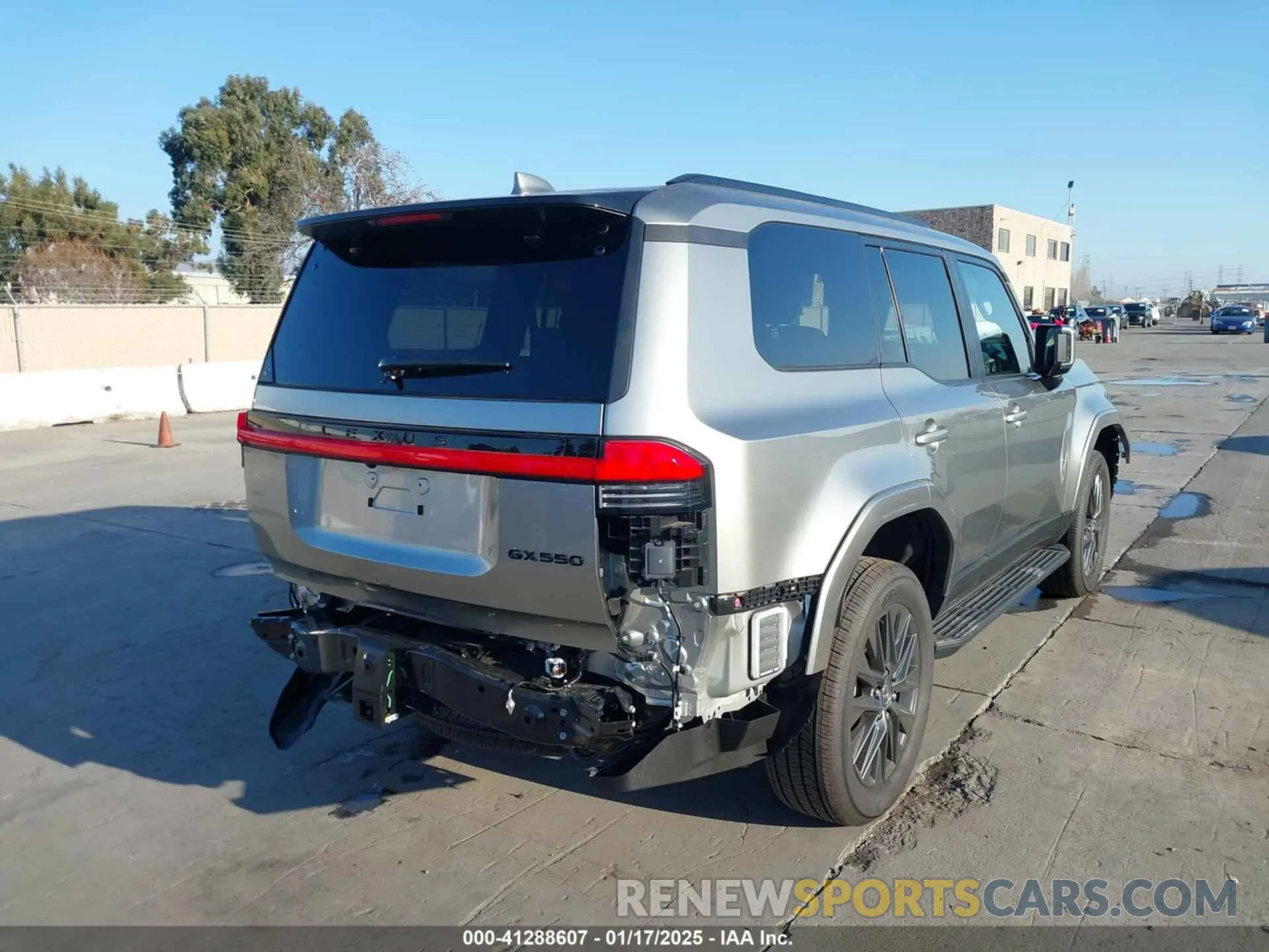 4 fotografías del automóvil dañado JTJTBCDX5R5025053 LEXUS GX 550 2024