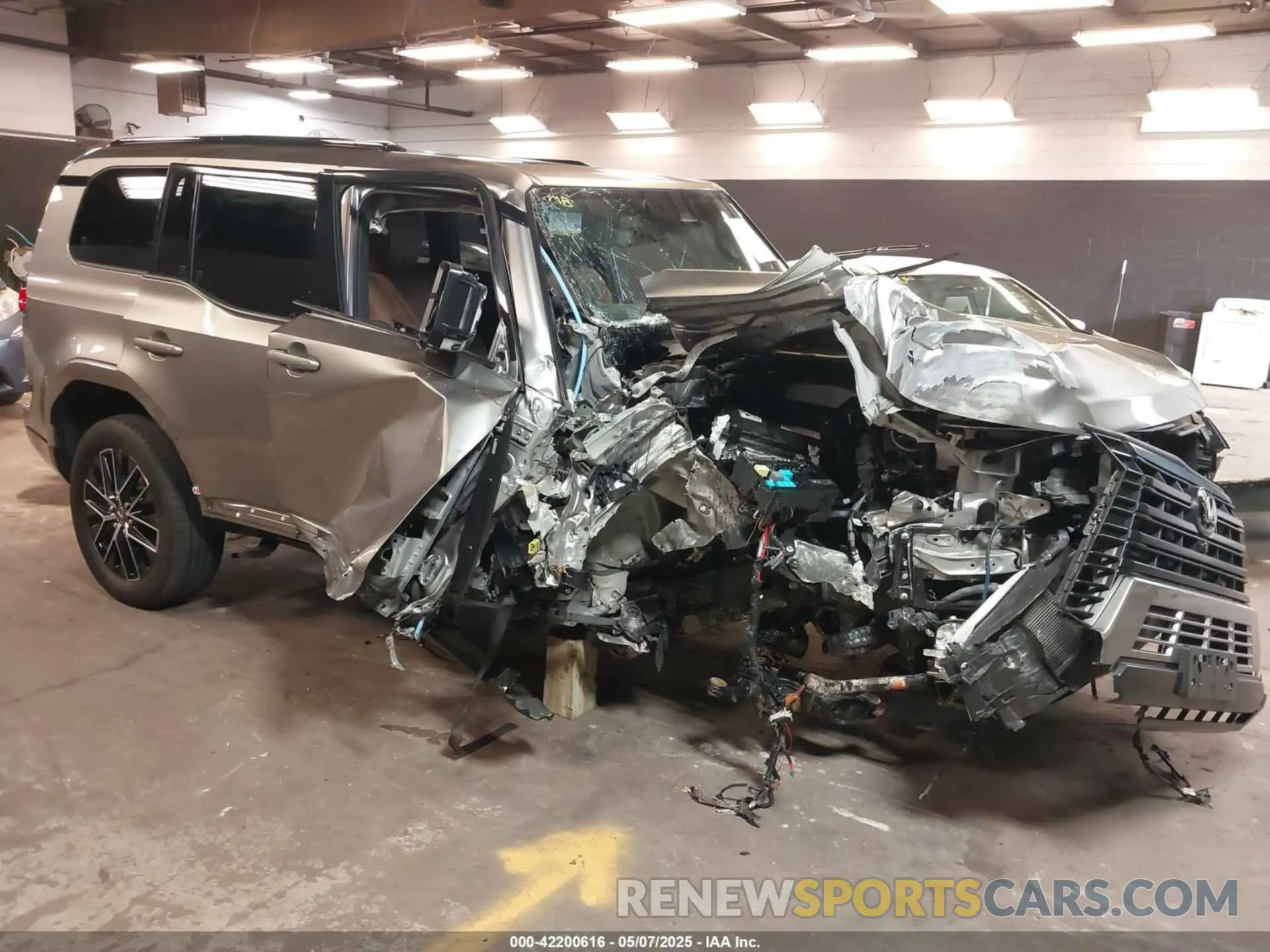6 fotografías del automóvil dañado JTJTBCDX7R5024633 LEXUS GX 550 2024