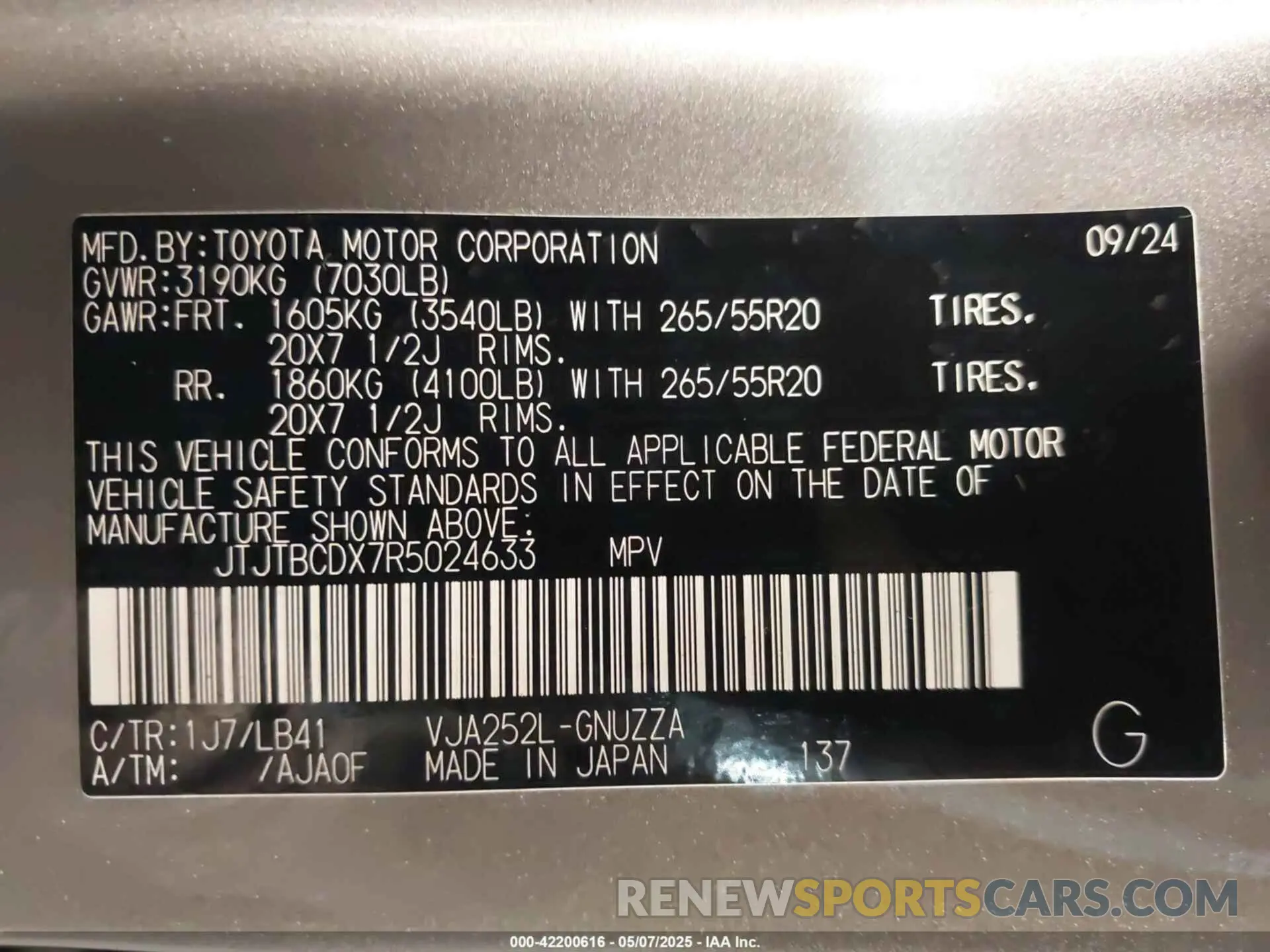 9 fotografías del automóvil dañado JTJTBCDX7R5024633 LEXUS GX 550 2024