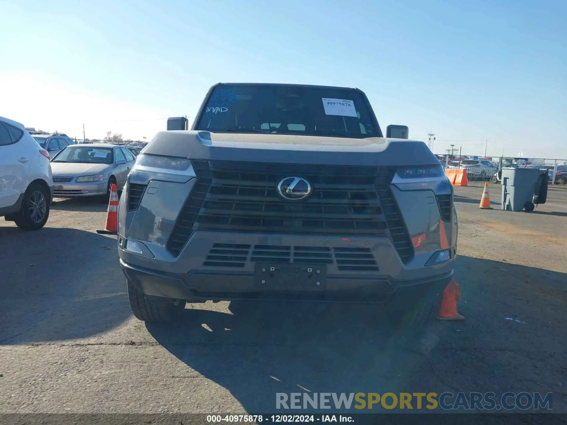 13 fotografías del automóvil dañado JTJVBCDX4R5015803 LEXUS GX 550 2024