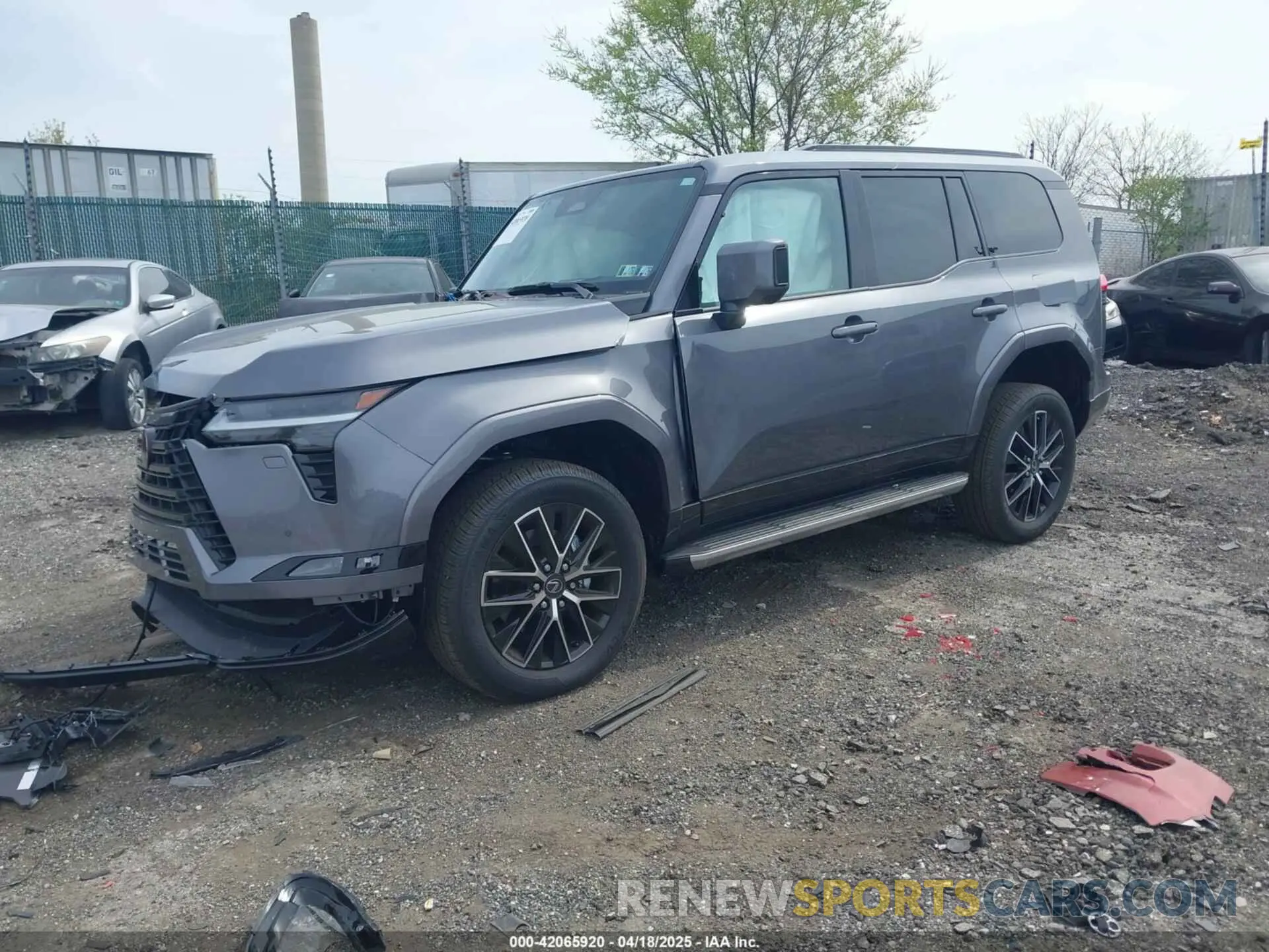 2 fotografías del automóvil dañado JTJTBCDX4S5039077 LEXUS GX 550 2025
