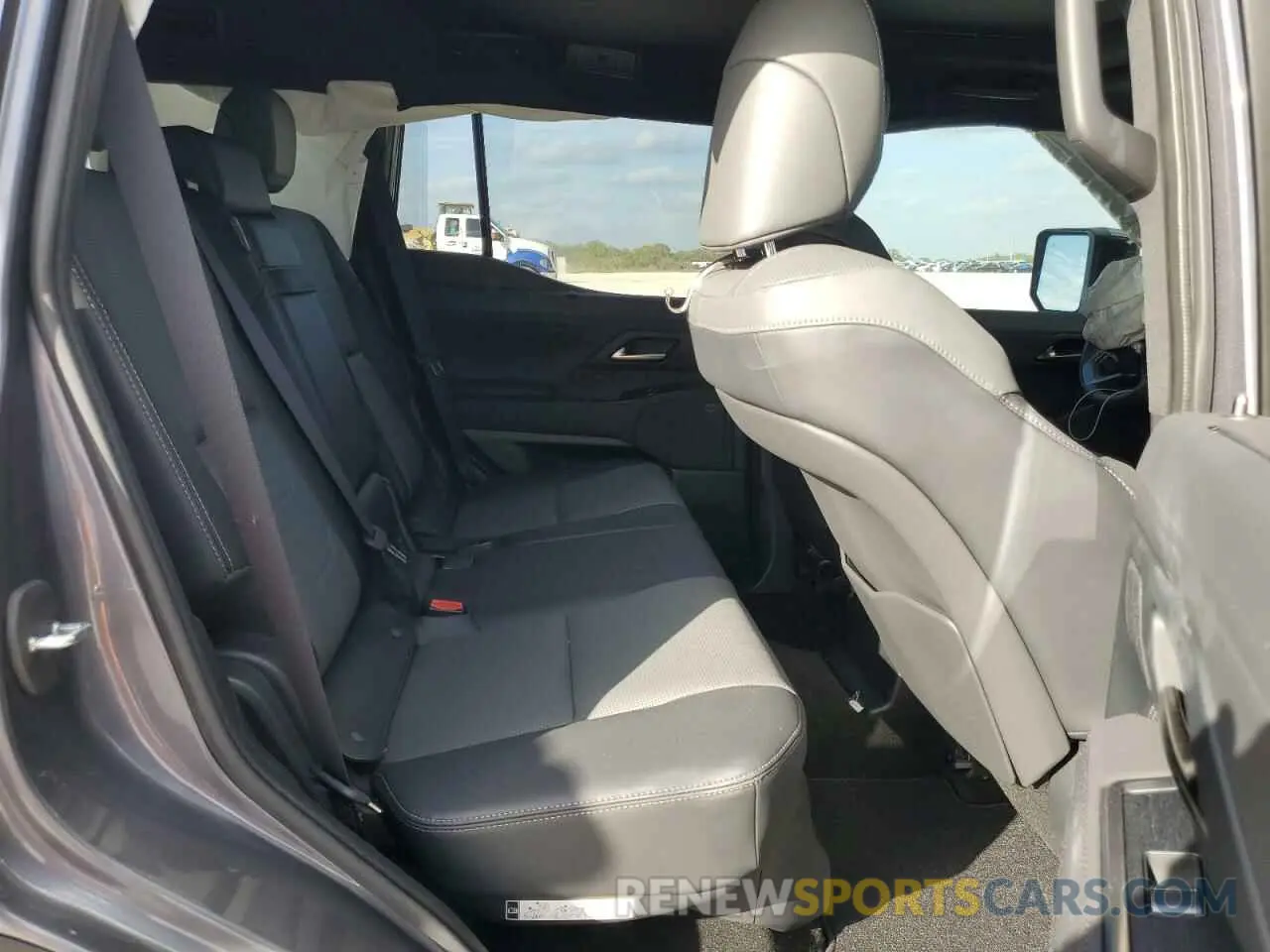11 fotografías del automóvil dañado JTJVBCDX7R5007906 LEXUS GX 550 LUX 2024