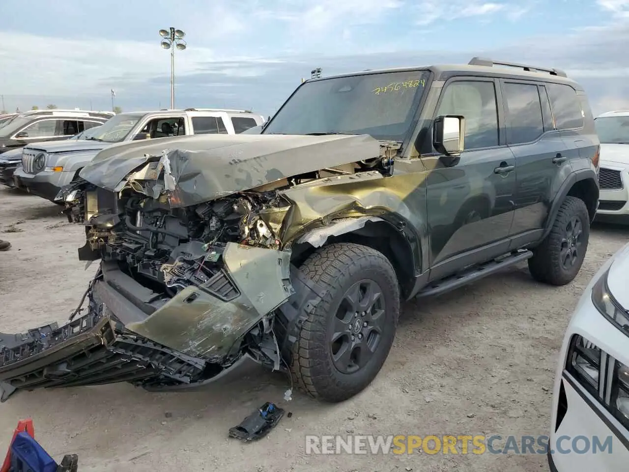 1 fotografías del automóvil dañado JTJTBCDX2R5003656 LEXUS GX 550 PRE 2024