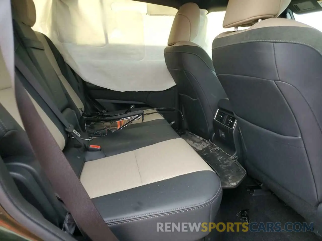 11 fotografías del automóvil dañado JTJTBCDX2R5003656 LEXUS GX 550 PRE 2024