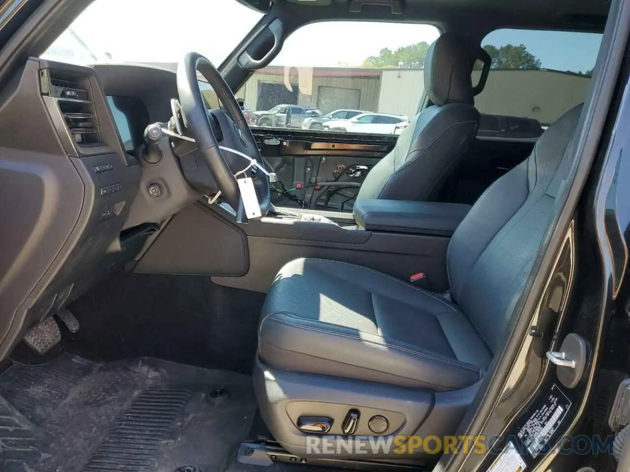 7 fotografías del automóvil dañado JTJTBCDX2R5021655 LEXUS GX 550 PRE 2024
