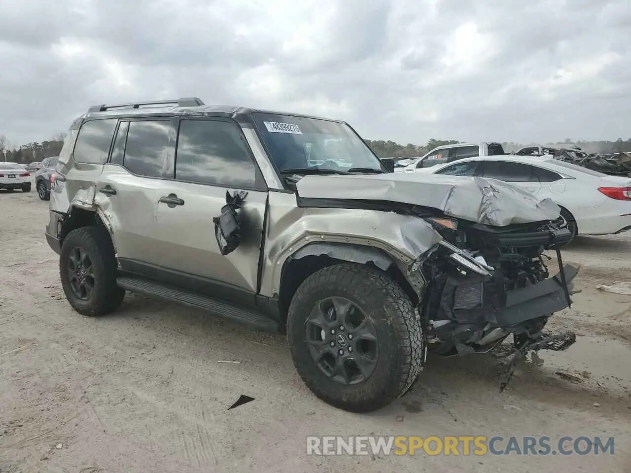 4 fotografías del automóvil dañado JTJTBCDX3R5019851 LEXUS GX 550 PRE 2024
