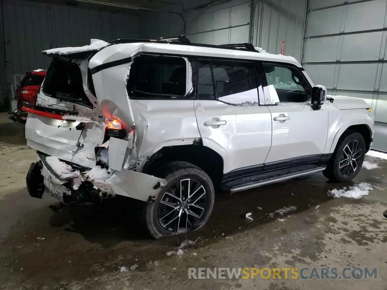 3 fotografías del automóvil dañado JTJTBCDX4R5000418 LEXUS GX 550 PRE 2024
