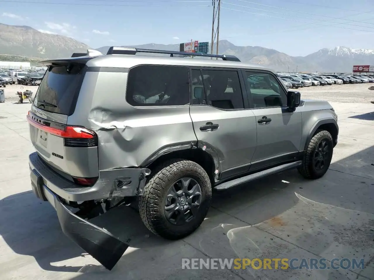 3 fotografías del automóvil dañado JTJTBCDX5R5008785 LEXUS GX 550 PRE 2024