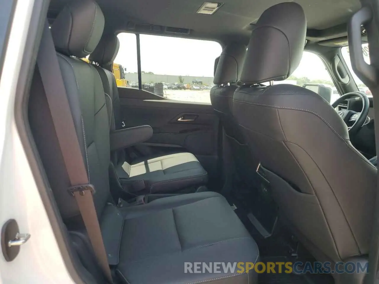11 fotografías del automóvil dañado JTJTBCDX9R5008451 LEXUS GX 550 PRE 2024