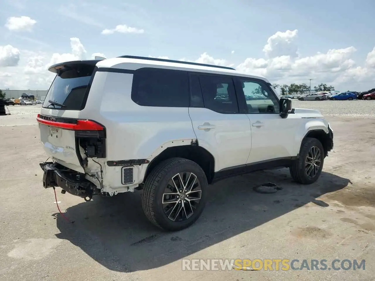 3 fotografías del automóvil dañado JTJTBCDX9R5008451 LEXUS GX 550 PRE 2024