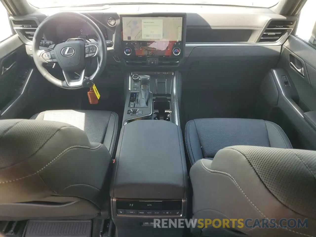 8 fotografías del automóvil dañado JTJTBCDX9R5008451 LEXUS GX 550 PRE 2024