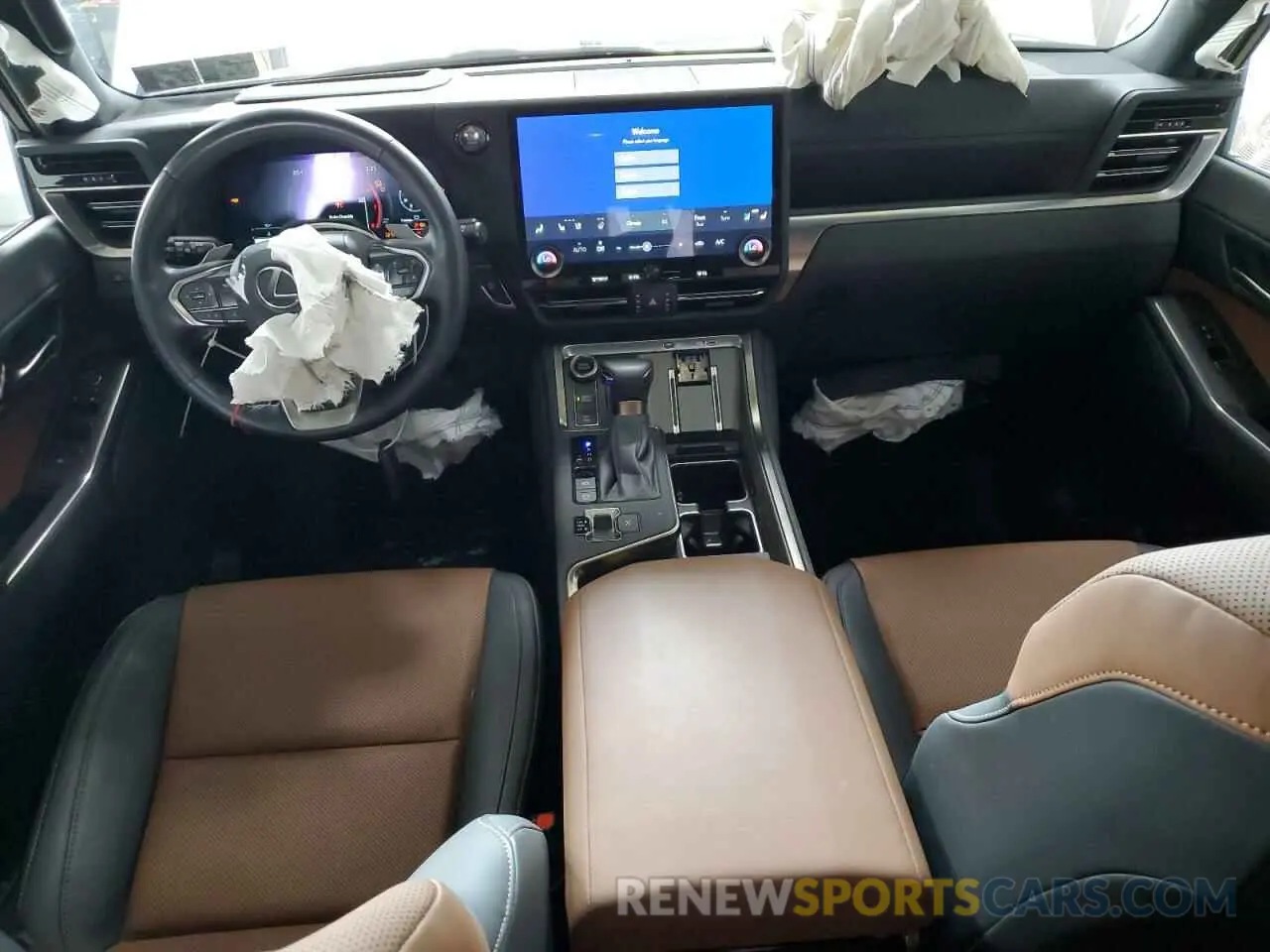 8 fotografías del automóvil dañado JTJTBCDXXR5023847 LEXUS GX 550 PRE 2024