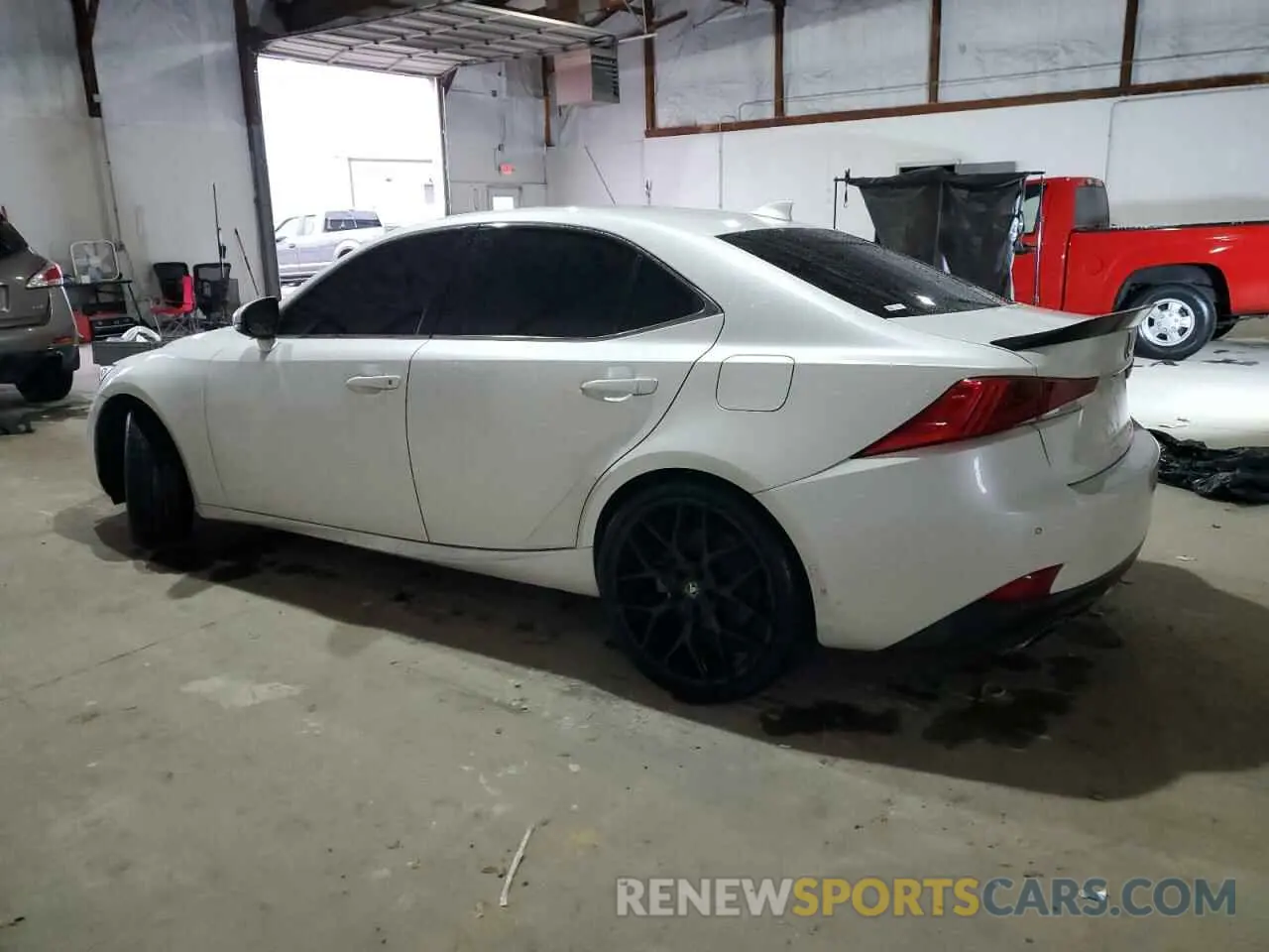 2 fotografías del automóvil dañado JTHBA1D20K5087572 LEXUS IS 2019