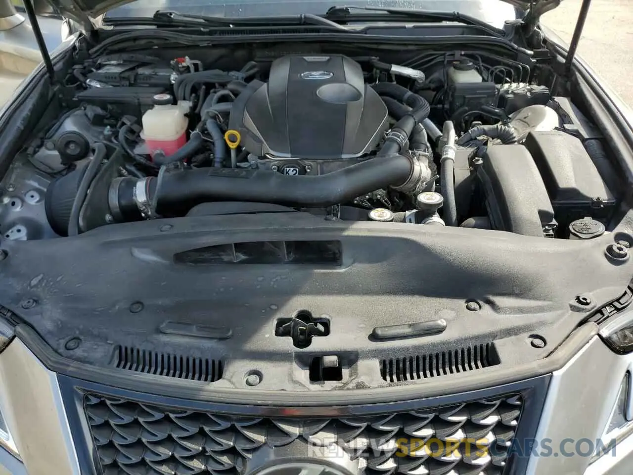 11 fotografías del automóvil dañado JTHBA1D20K5090519 LEXUS IS 2019