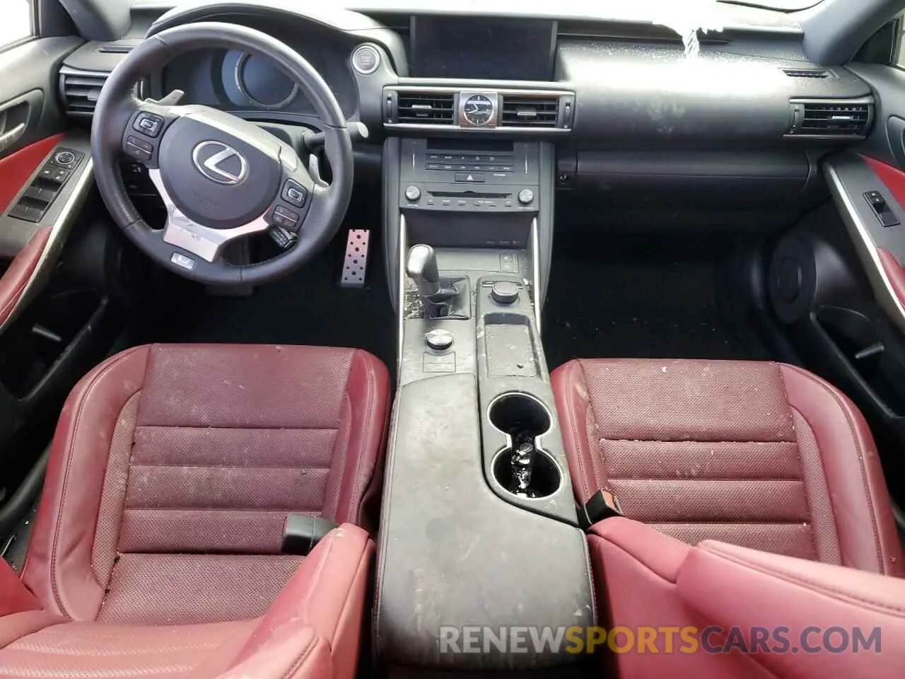 8 fotografías del automóvil dañado JTHBA1D20K5098698 LEXUS IS 2019