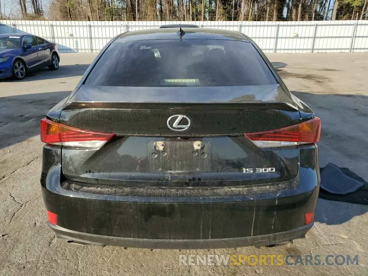 6 fotografías del automóvil dañado JTHBA1D21K5084759 LEXUS IS 2019