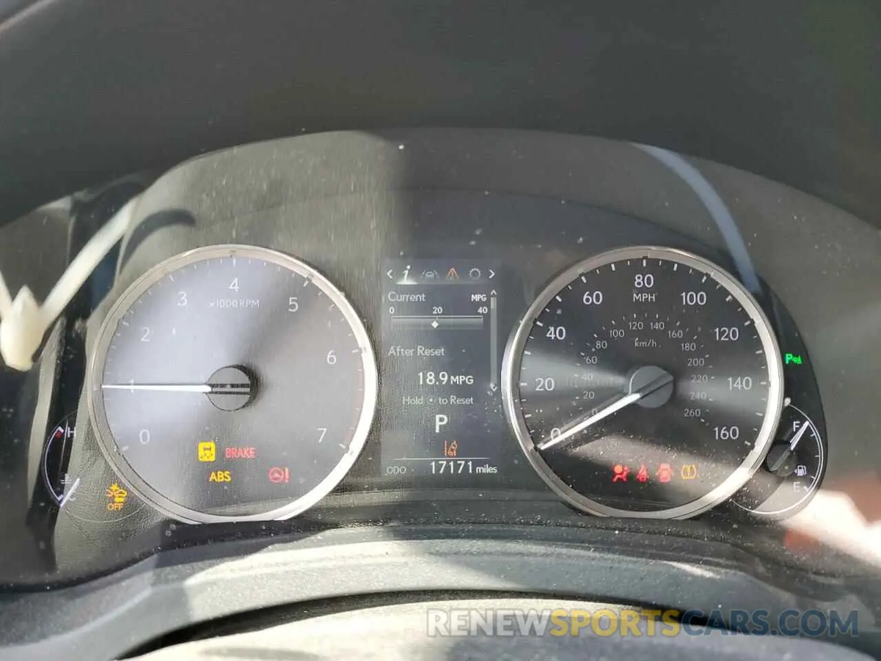 9 fotografías del automóvil dañado JTHBA1D21K5087497 LEXUS IS 2019