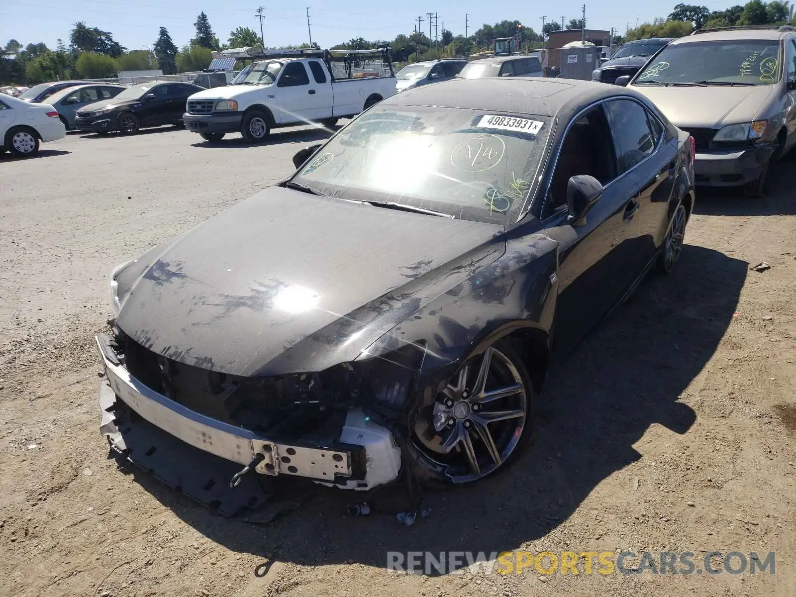 2 fotografías del automóvil dañado JTHBA1D22K5095155 LEXUS IS 2019