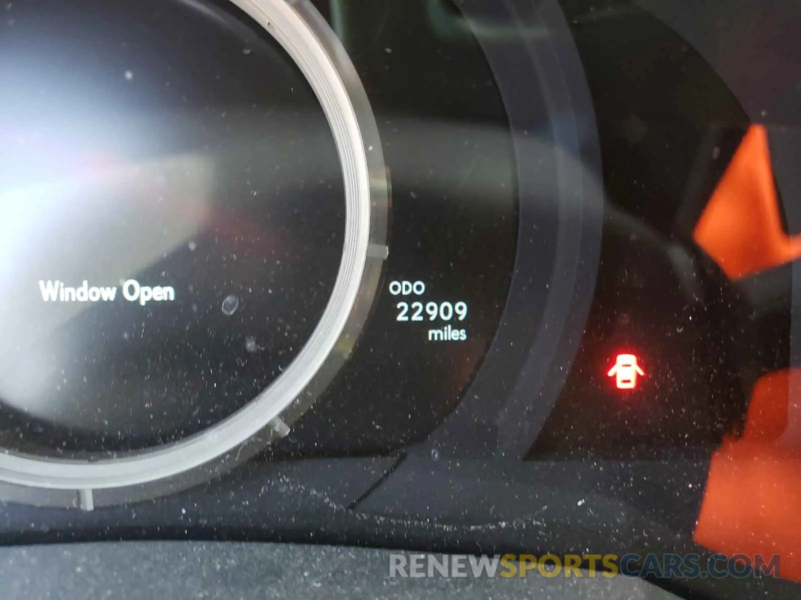 8 fotografías del automóvil dañado JTHBA1D22K5095155 LEXUS IS 2019