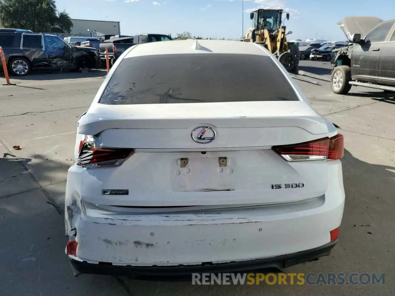 6 fotografías del automóvil dañado JTHBA1D23K5093107 LEXUS IS 2019