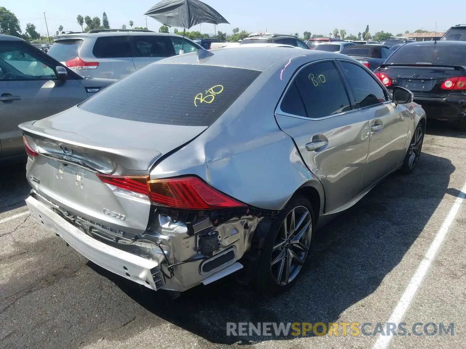 4 fotografías del automóvil dañado JTHBA1D23K5094192 LEXUS IS 2019