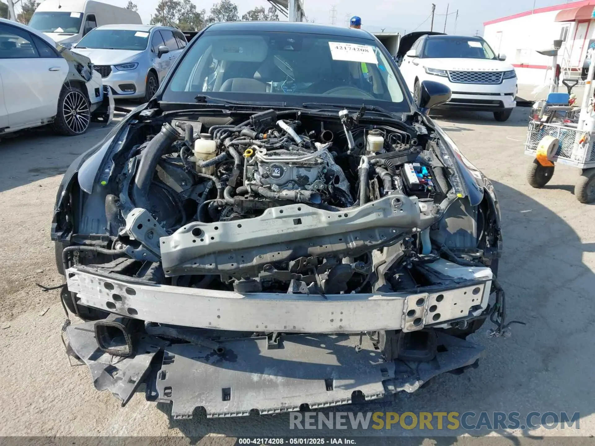 11 fotografías del automóvil dañado JTHBA1D24K5097117 LEXUS IS 2019
