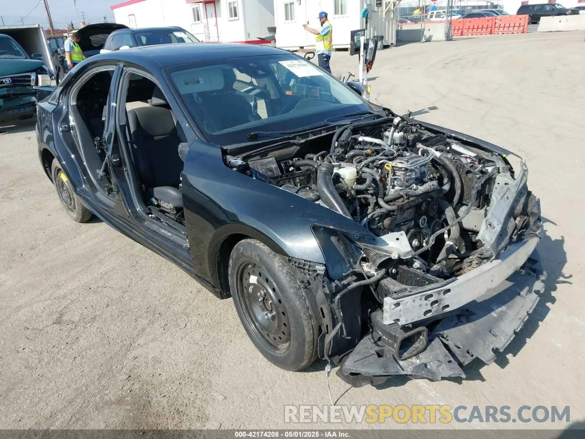 6 fotografías del automóvil dañado JTHBA1D24K5097117 LEXUS IS 2019