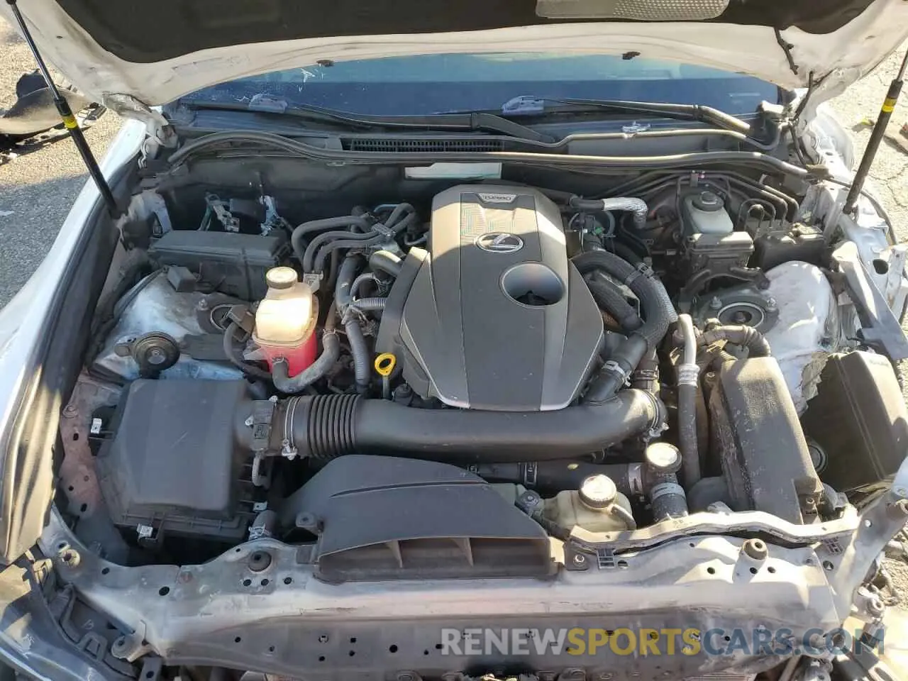 11 fotografías del automóvil dañado JTHBA1D25K5084201 LEXUS IS 2019
