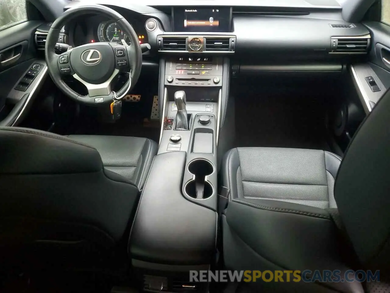 8 fotografías del automóvil dañado JTHBA1D25K5092007 LEXUS IS 2019