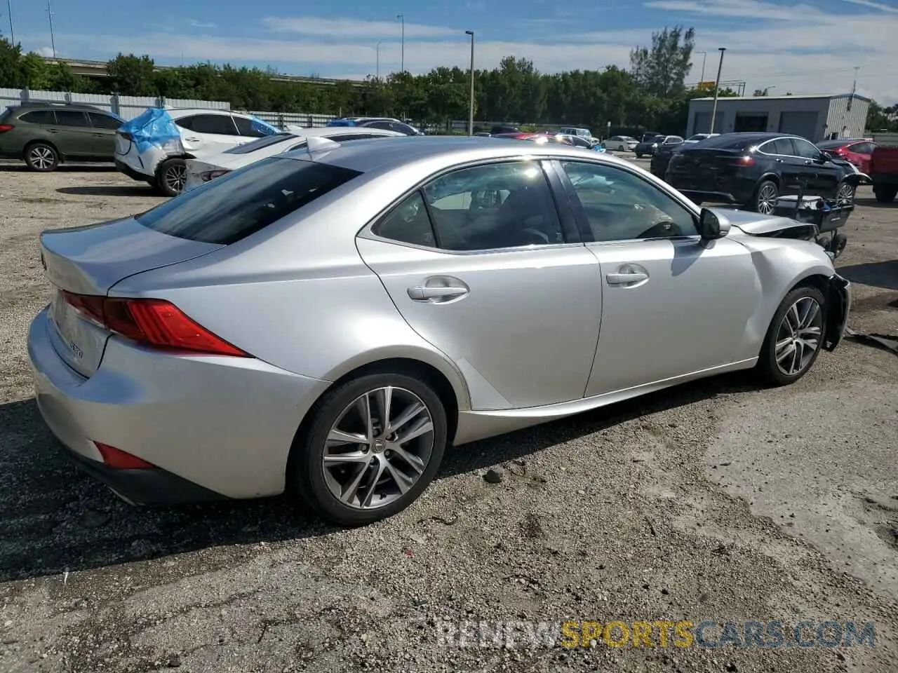 3 fotografías del automóvil dañado JTHBA1D26K5084031 LEXUS IS 2019