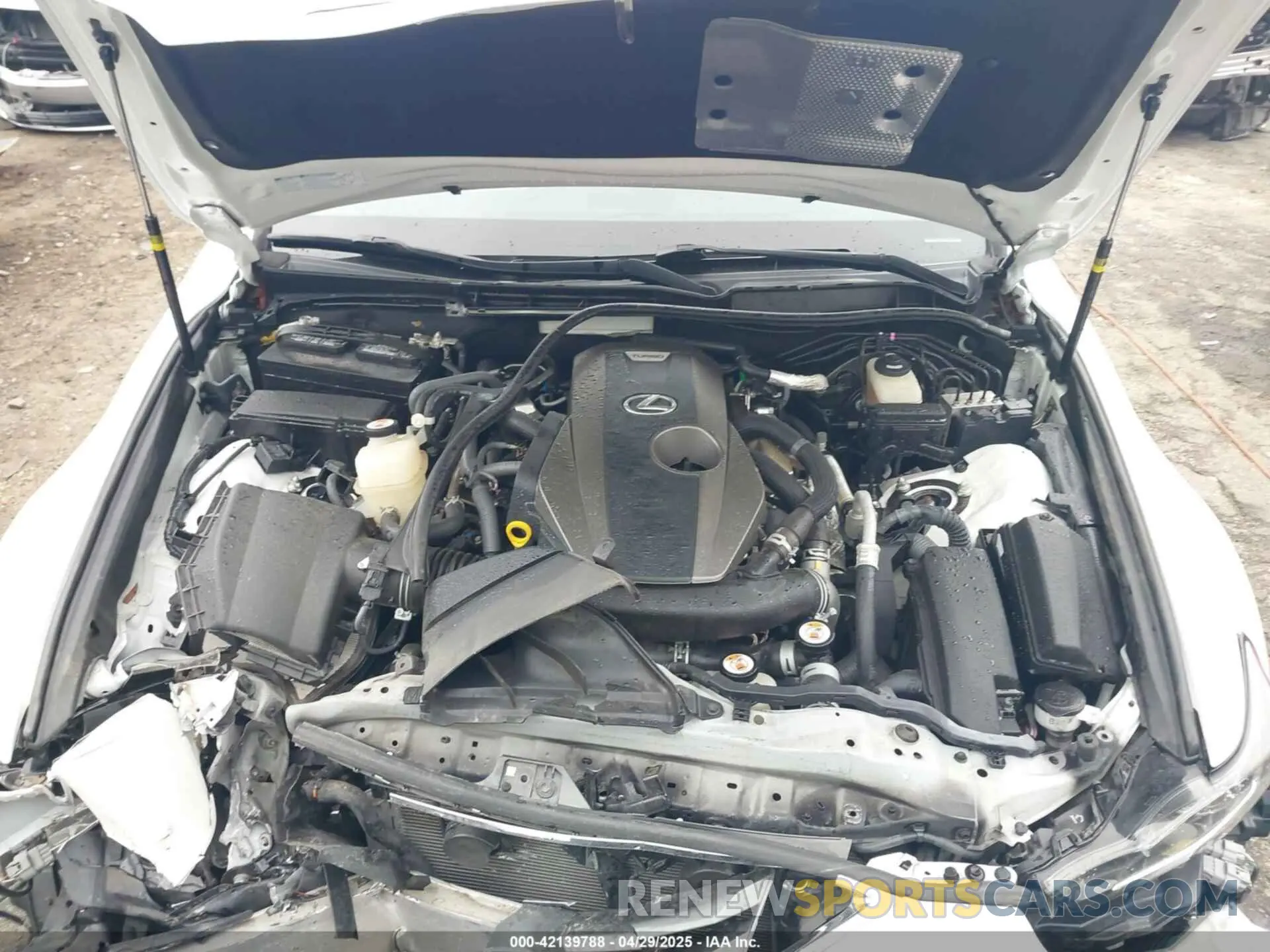 10 fotografías del automóvil dañado JTHBA1D26K5087074 LEXUS IS 2019