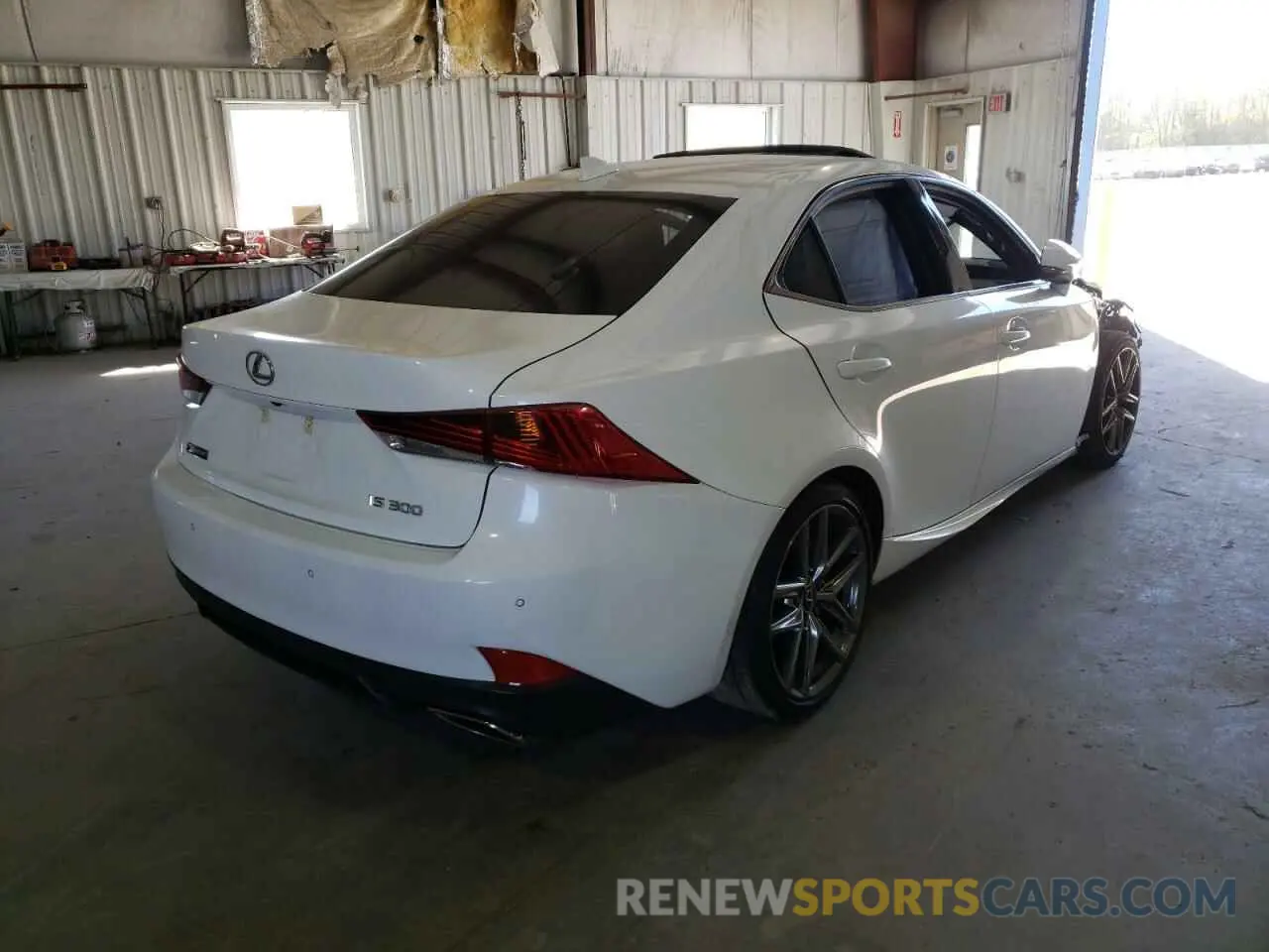 4 fotografías del automóvil dañado JTHBA1D26K5096213 LEXUS IS 2019