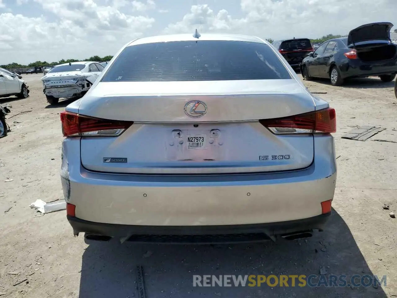 6 fotografías del automóvil dañado JTHBA1D26K5098155 LEXUS IS 2019