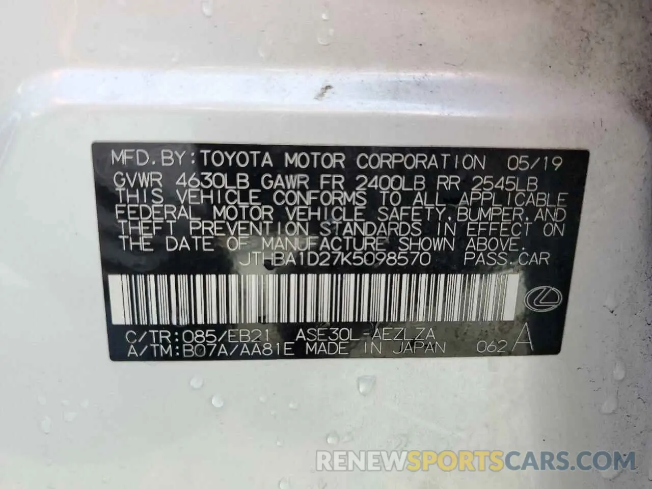 12 fotografías del automóvil dañado JTHBA1D27K5098570 LEXUS IS 2019