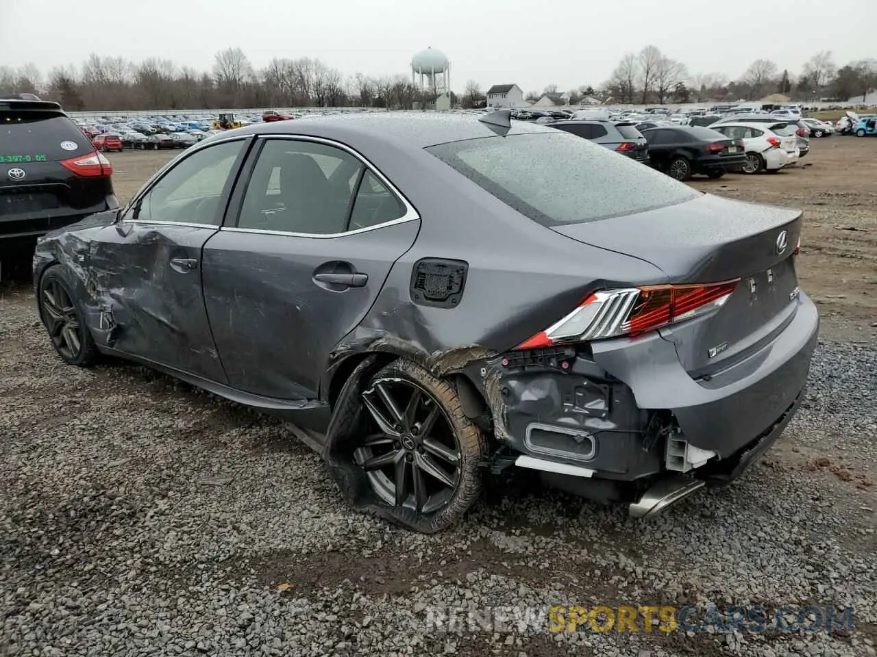 2 fotografías del automóvil dañado JTHBA1D28K5092051 LEXUS IS 2019