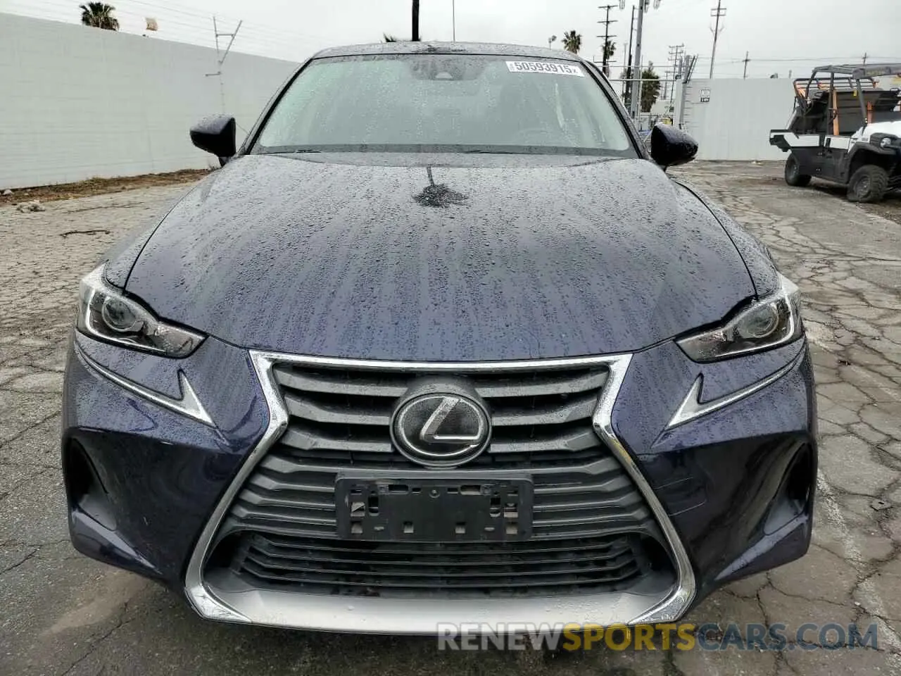 5 fotografías del automóvil dañado JTHBA1D28K5100097 LEXUS IS 2019